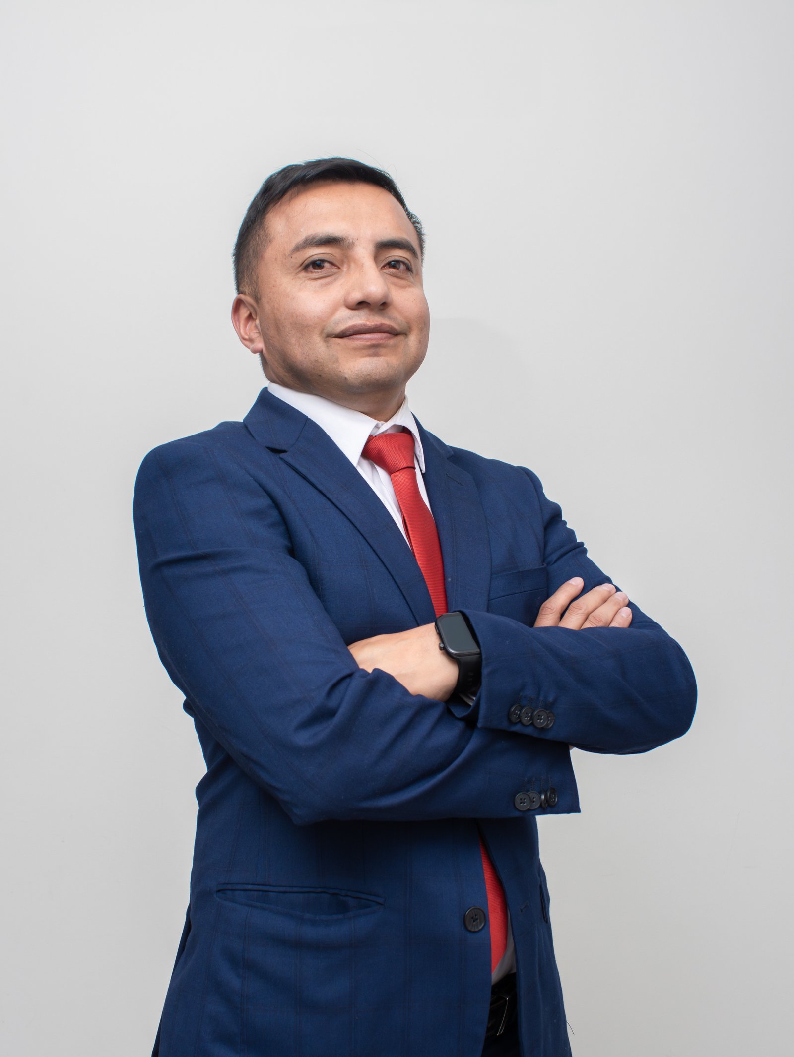 Abg. Daniel Lozano Gualli MsC.